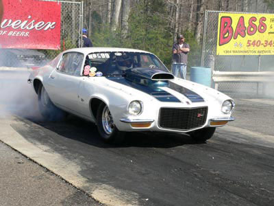 white camaro burnout